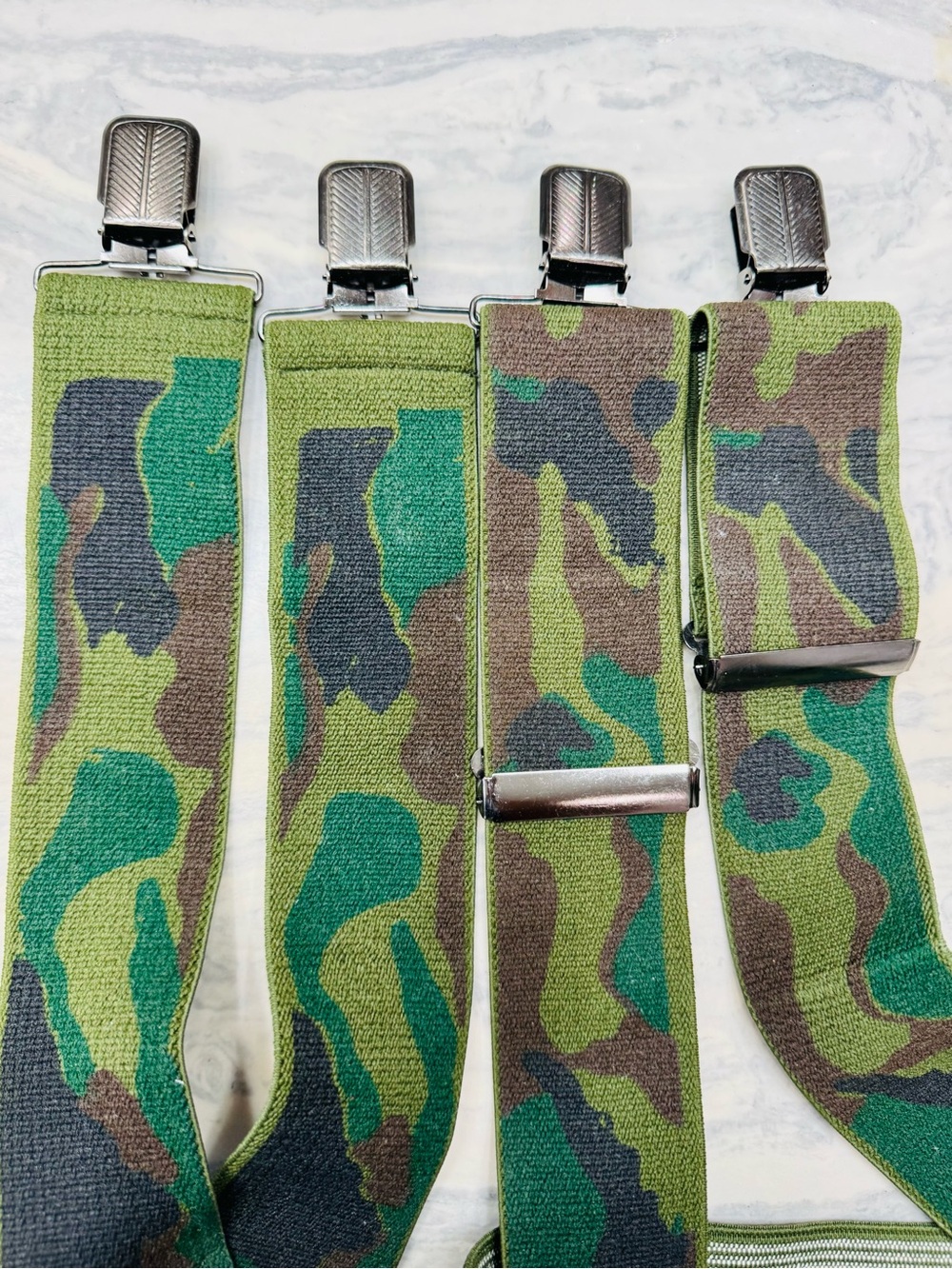 Camouflage clip Suspenders for Men - Green Camo adjustable 2” wide - Picture 4 of 8